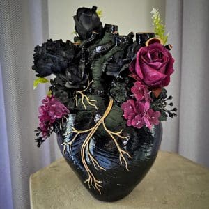 Heart Series Black Floral Sculpture